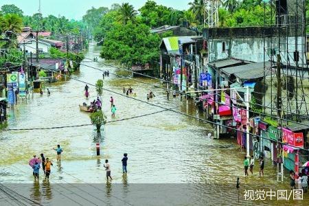 受热带气旋“迪特瓦”影响，连日暴雨导致斯里兰卡多地发生洪水、山体滑坡等灾害。当地时间11月30日，据斯里兰卡灾害管理中心消息，连日来的极端天气已导致斯里兰卡193人死亡，228人失踪。