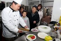 老字号王致和推出“腐乳”年夜饭