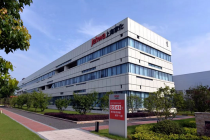 上海家化新战略“满月”不喜庆：一季度营收利润双下滑，功勋董事长辞职