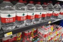 “新首富”钟睒睒与他的食药帝国：曾经神秘低调，如今步履匆匆