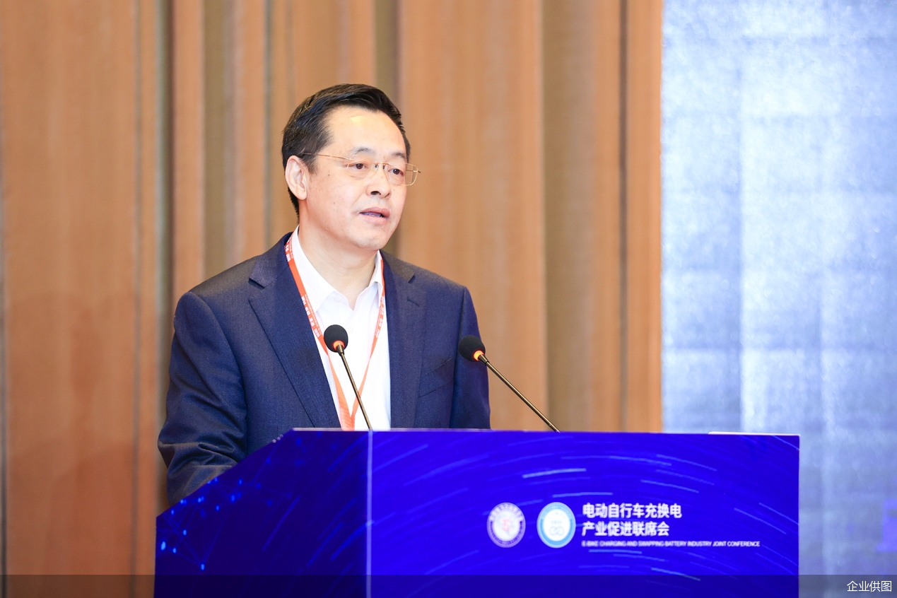 长 杨晓伟华为站点能源&智能充电业务副总裁 袁志良中泰证劵研究所 副