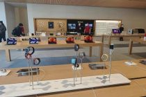 iPhone 15 plus“降价千元”？产品细分下的苹果不香了