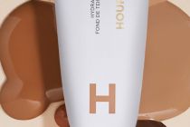上半年连开4店，Hourglass能撑起联合利华的高端美妆梦吗