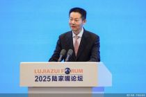 进一步强化股债联动！吴清重磅发言，首批2只数据中心REITs面世