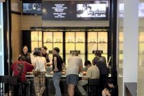 老铺黄金涨价10%左右    黄金正从“投资属性”转向“文化消费”