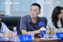 2025北京商报家居智库沙龙丨维意定制北区总经理兰剑锋：AI驱动家居产业效率升级 隐私保护、适老化设计成发展关键