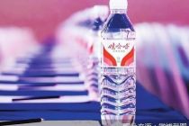 宗馥莉冒险扶正“娃小宗”