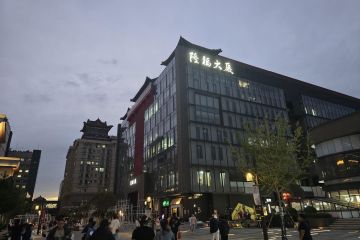 文化地标焕新入市 隆福寺迎商业考验