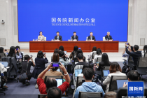 相当部分省份高风险中小机构“动态清零”！李云泽详解金融化险成效