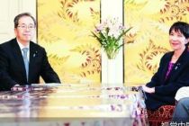 执政联盟瓦解 日本首位女首相悬了