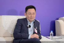 2025金融街论坛｜对话黄勃：金融科技的本质是服务需求，要避免过度包装