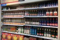 产品“拥挤”、利润空间低 光瓶酒新生态重构进行时