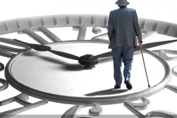 银发经济风口来临！多地监管就商保年金、长护险等“做文章”