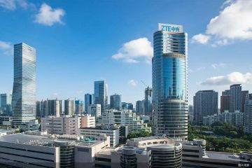 被豆包砸中的中兴手机