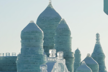 跨年火车票开售，“2小时车程”目的地走热，“请3休8”拼假游受青睐