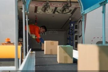 封关运作首日，美兰机场迎来第一批“一线”零关税、“二线”加工增值免关税货物通关