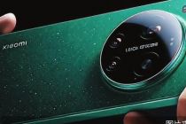 小米17 Ultra亮相 雷军望向余承东