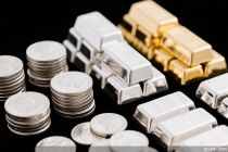 洞察2025｜贵金属上演“狂飙”大戏，“牛市”行情能否跨年？