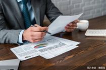 再现大比例反对票！上市银行收购村镇银行频现股东角力