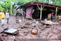 美国夏威夷州洪灾 疏散数千居民