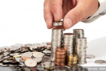 真金白银投下信任票，多家上市银行股东密集出手