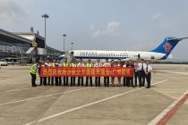 南航C909飞机首航广州—瑞金