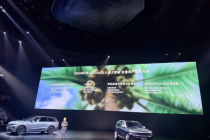 蔚来李斌：坚持全栈自研，用研发“换”成本 | 2026北京车展