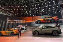 针对中国市场升级标配，纯电动Cayenne Turbo起售价111.8万元 | 2026北京车展