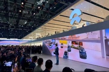 旗舰新品密集亮相，造车新势力集体冲高｜2026北京车展