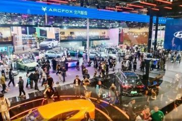 一场展会的破界之行：北京车展变身城市消费嘉年华 | 深蓝智库2026