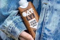OATLY中国变阵