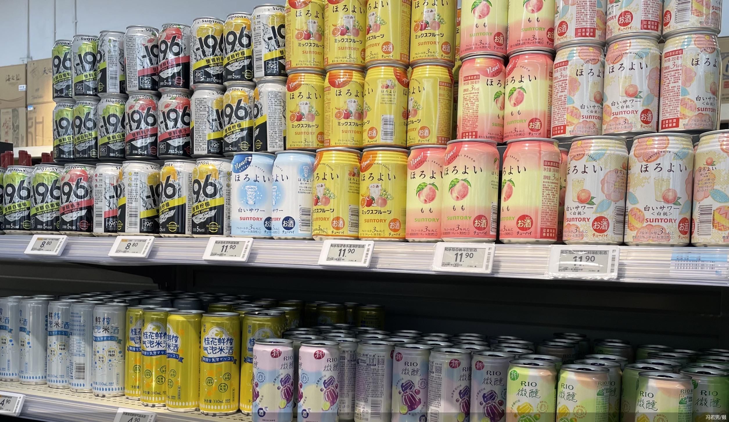 冯若男/摄