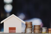 金融中报观察室｜半年减少超6000亿！15家国有行及股份行房贷“瘦身”