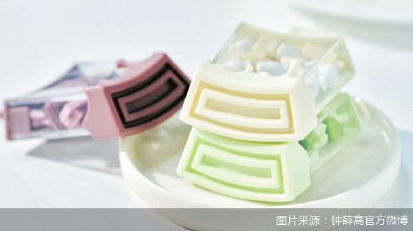 图片来源：钟薛高官方微博